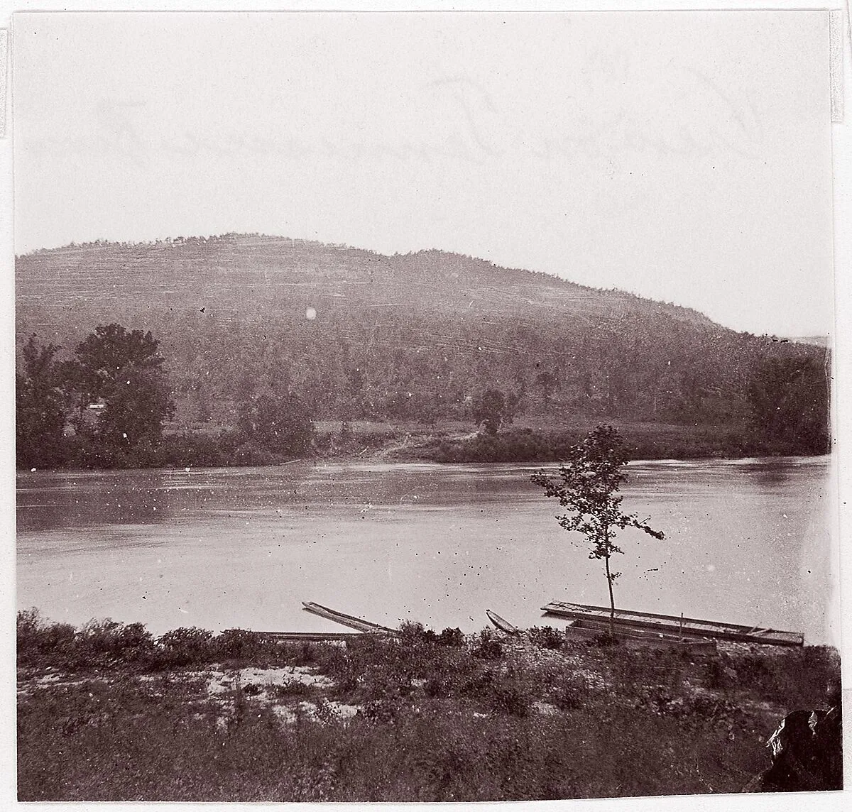 View on Tennessee River — George N. Barnard|Mathew B. Brady