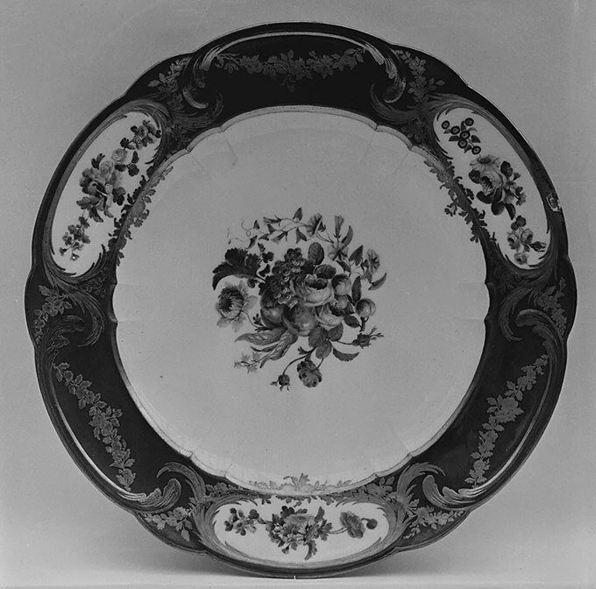 Plate (assiette à palmes) (1 of 102) (part of a service) — Sèvres Manufactory|Jean-Jacques Pierre the Younger|Michel-Barnabé Chauvaux|Etienne-Henry Le Guay