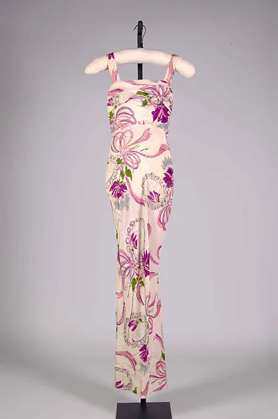 Evening dress — Unknown