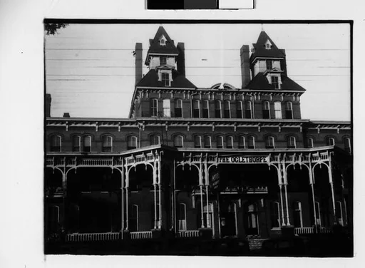 [Two 35mm Film Frames: Oglethorpe Hotel, Savannah, Georgia]