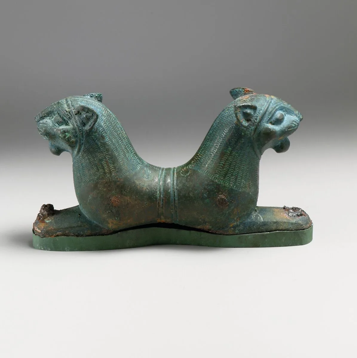 Bronze statuette of a double-headed lion — Unknown