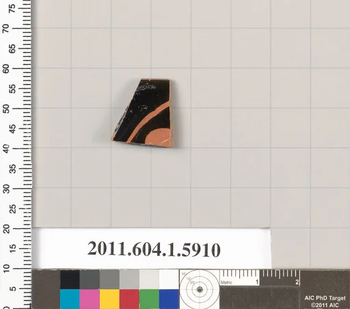 Terracotta rim fragment of a kylix (drinking cup)