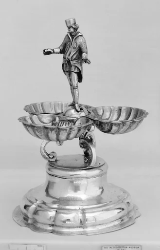 Saltcellar