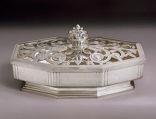 Centerpiece