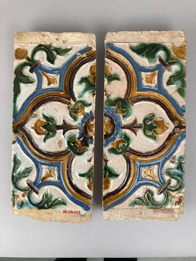 Ceiling tiles
