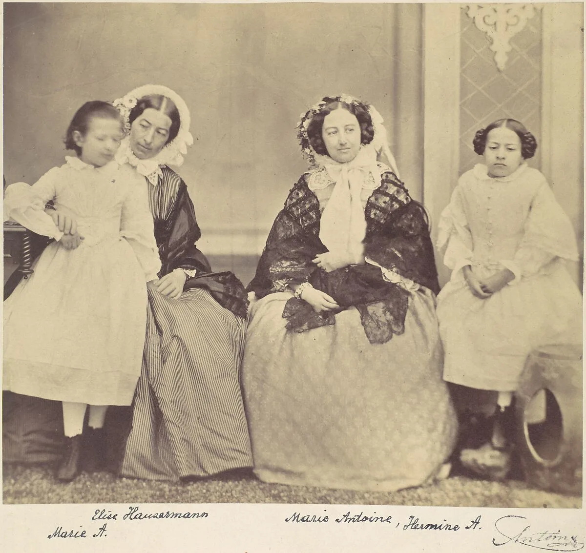Elise Häusermann, Hermine, Marie and Marie Antoine — Franz Antoine