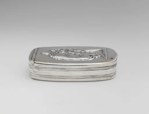 Snuffbox