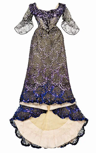 Evening dress — Unknown