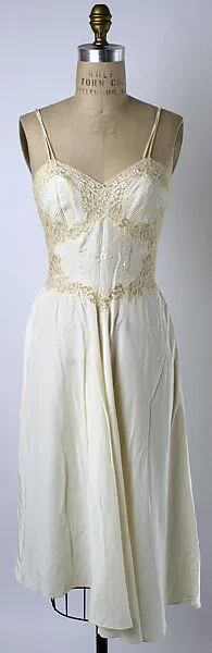 Nightgown — Unknown