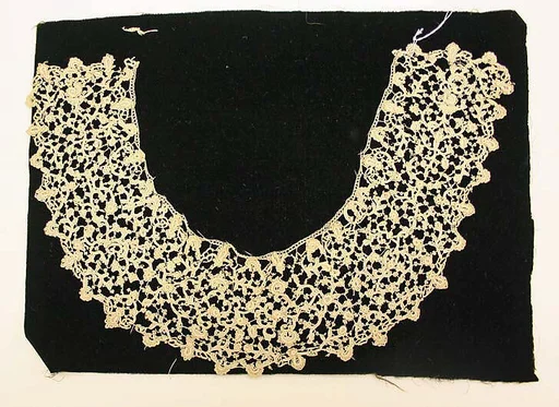 Collar