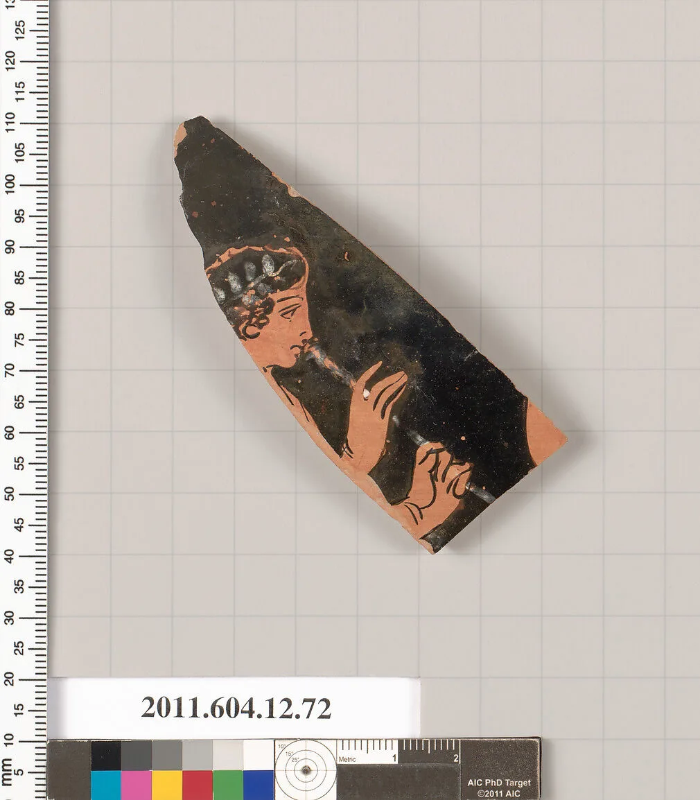 Terracotta fragment of a closed shape — Unknown