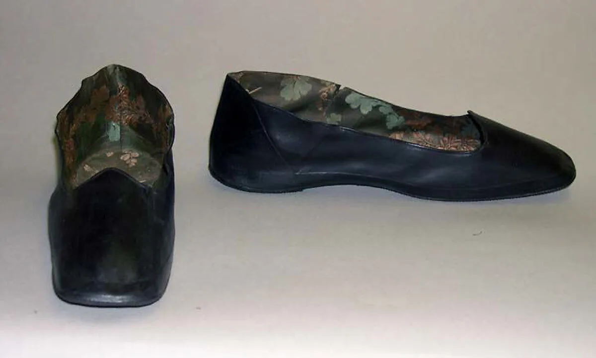 Overshoes — Unknown