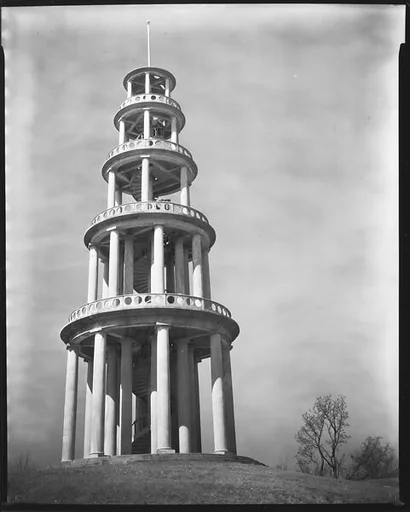 [Observation Tower, Erected as Battlefield Monument, Vicksburg, Mississippi]