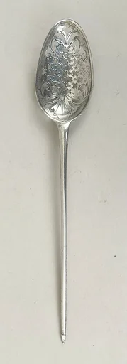 Strainer spoon