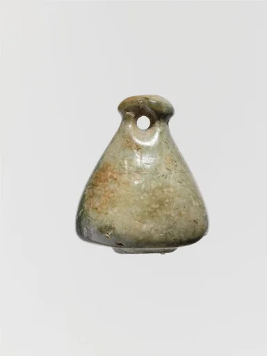 Serpentinite pendant