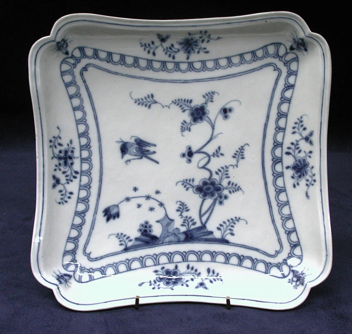 Square dish — Ansbach Pottery and Porcelain Manufactory