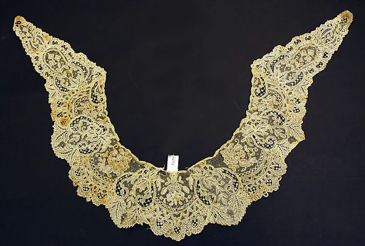 Collar