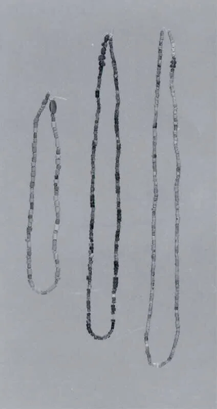 Beads — Unknown