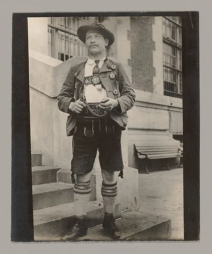 [Wilhelm Schleich, a Miner from Hohenpeissenberg, Bavaria; Ellis Island, New York]