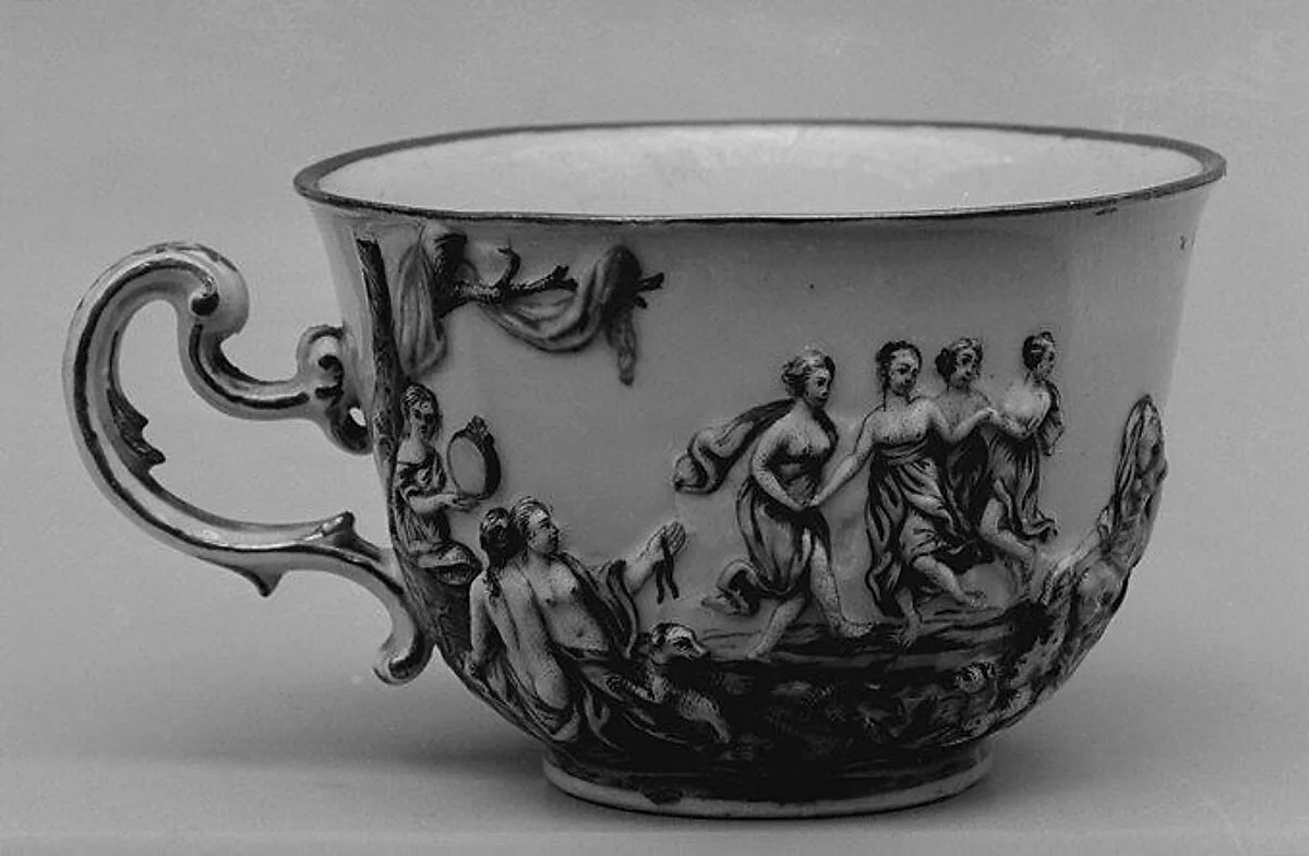 Tea cup (part of a service) — Doccia Porcelain Manufactory