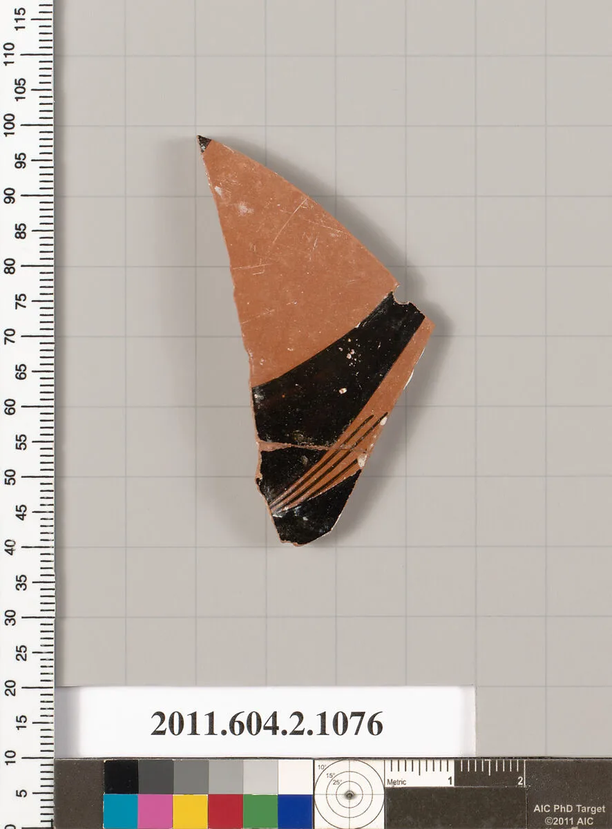 Terracotta fragment of a closed shape — Unknown