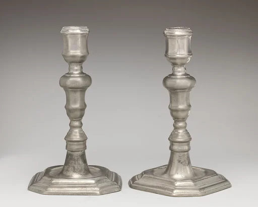 Pair of candlesticks