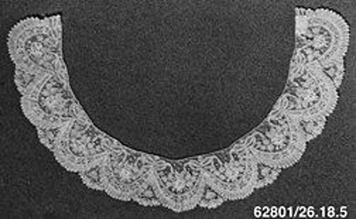 Collar lace — Unknown