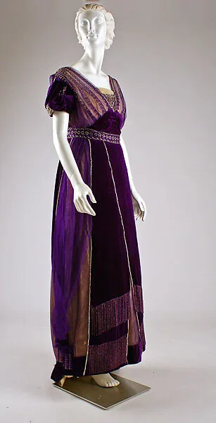 Evening dress — House of Worth