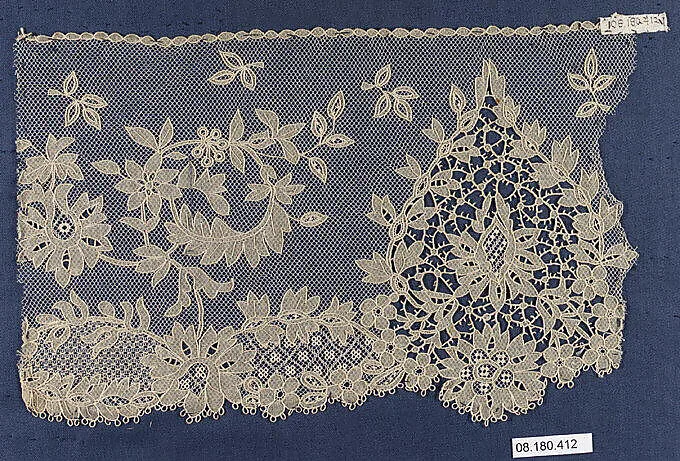 Fragment of Carrickmacross lace — Unknown