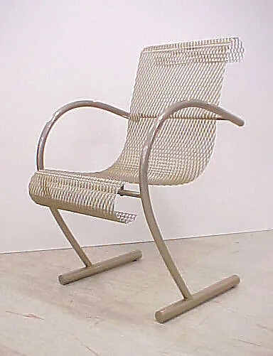 "Sing, Sing, Sing" Armchair — Shiro Kuramata|XO