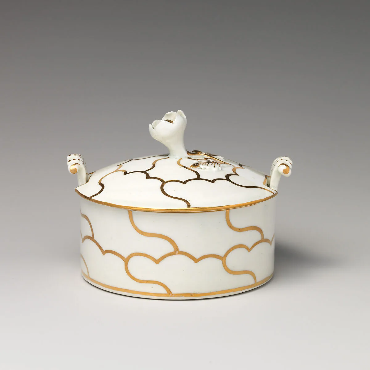Butter dish with cover (part of a service) — Worcester factory