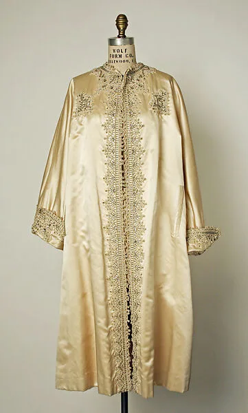 Evening coat — Christian Dior|House of Dior