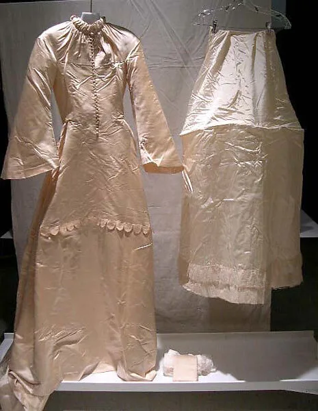Wedding dress — Juana de Garzon|Henri Bendel