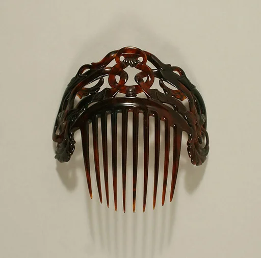 Comb