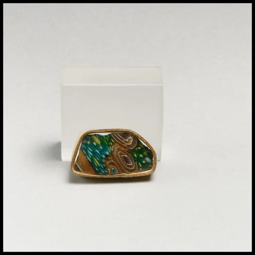 Glass mosaic fragment
