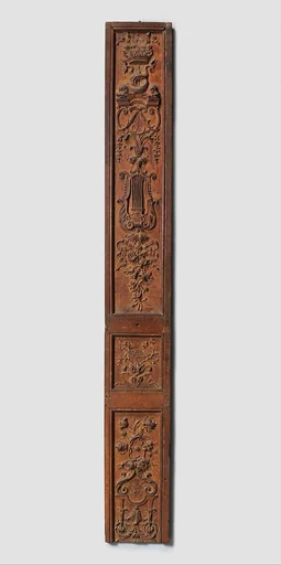 Pilaster panel