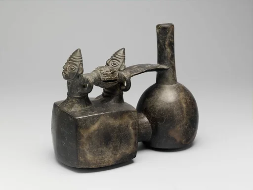 Stirrup Spout Bottle: Litter Scene