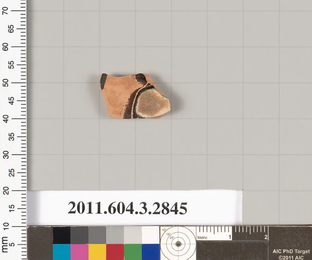 Terracotta fragment of a closed shape — Unknown
