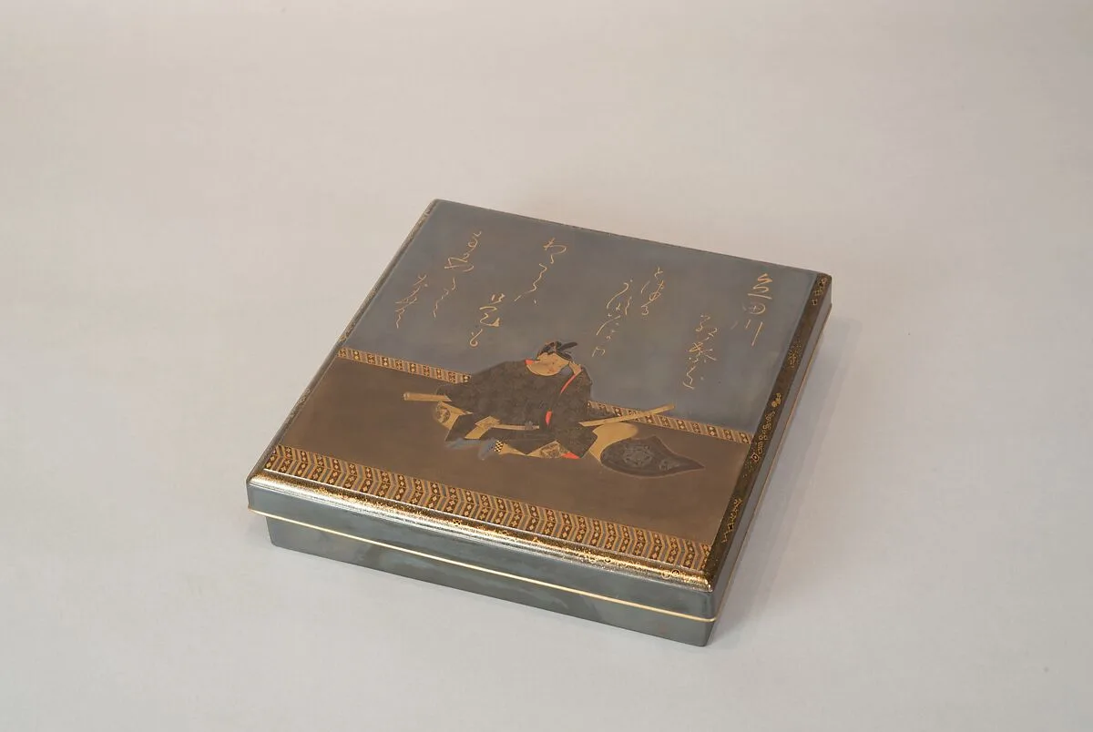 龍田川蒔絵硯箱|Writing Box with Portrait of Fujiwara no Ietaka and His Poem about the Tatsuta River — Unknown