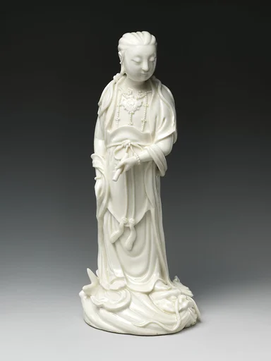 清 德化窯白瓷觀音立像|Bodhisattva Guanyin standing on a dragonfish