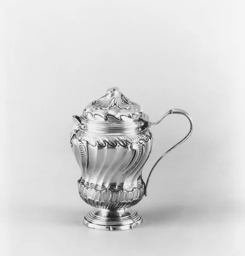 Mustard pot