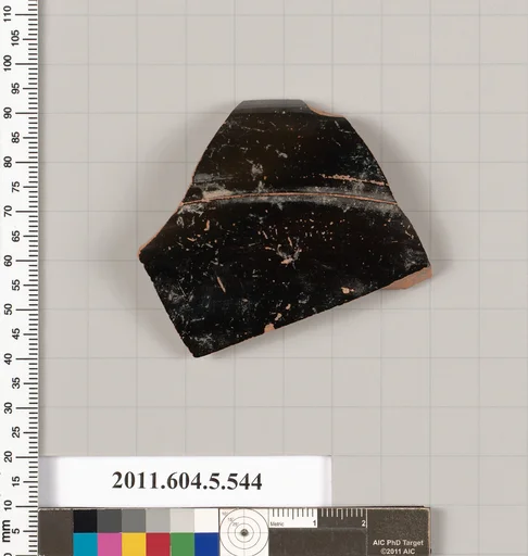 Terracotta rim fragment of a kylix (drinking cup)