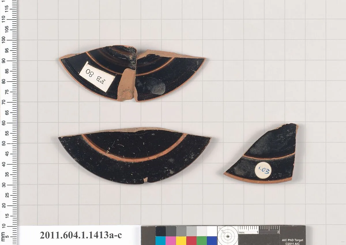 Terracotta fragments of kylikes (drinking cups) — Unknown
