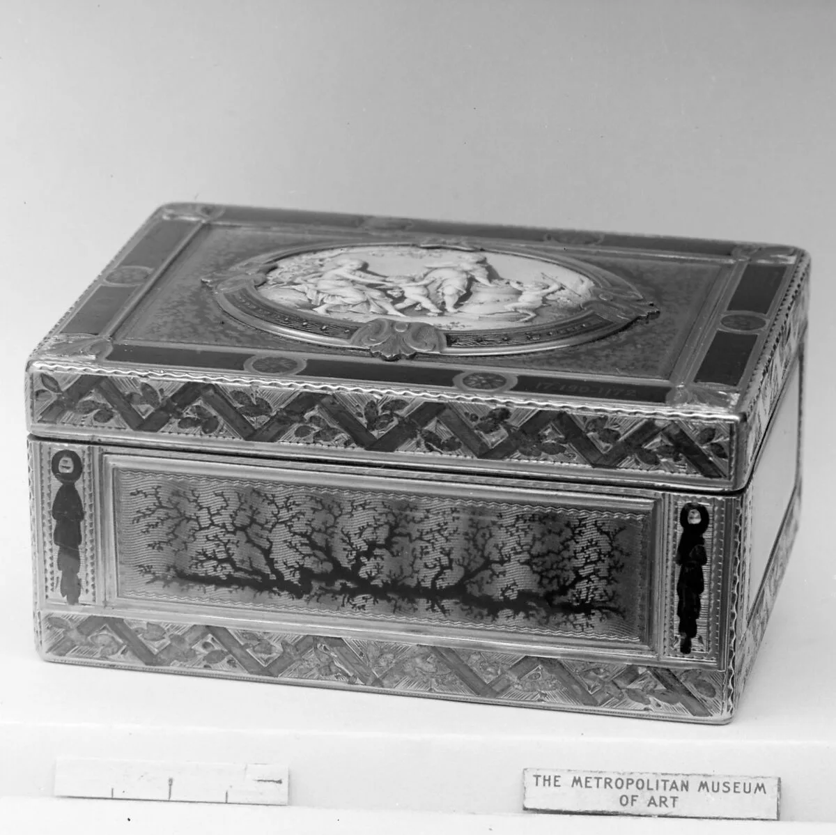 Snuffbox — Unknown