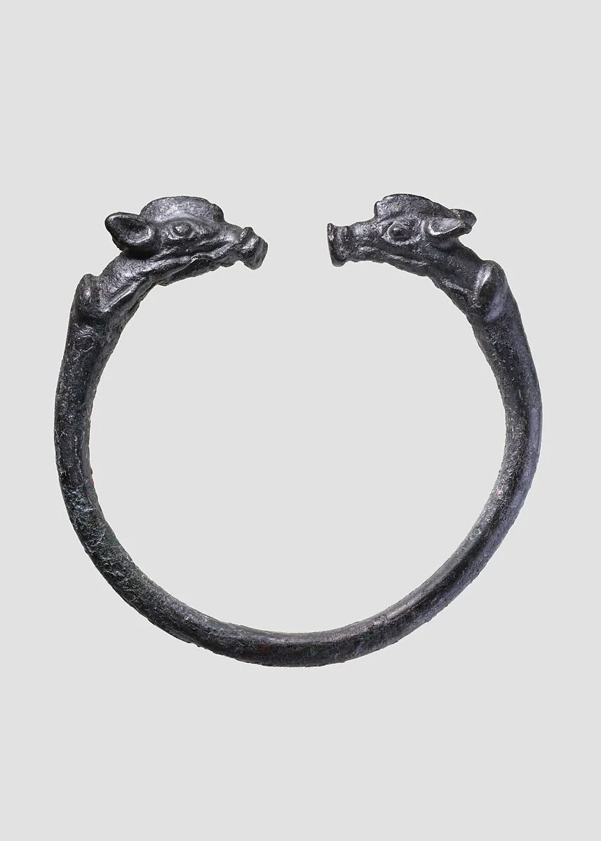 Bracelet with boar terminals — Unknown
