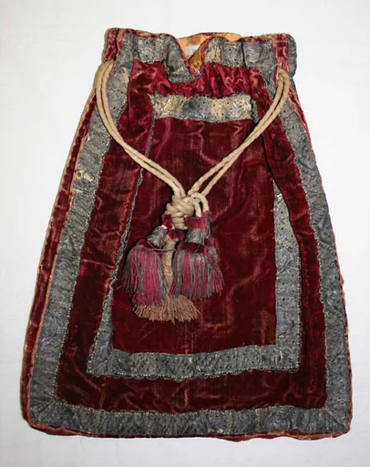 Drawstring bag