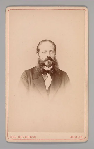 [Eduard Hildebrandt]