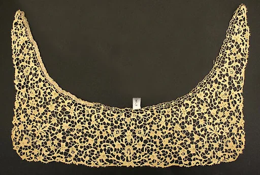 Collar