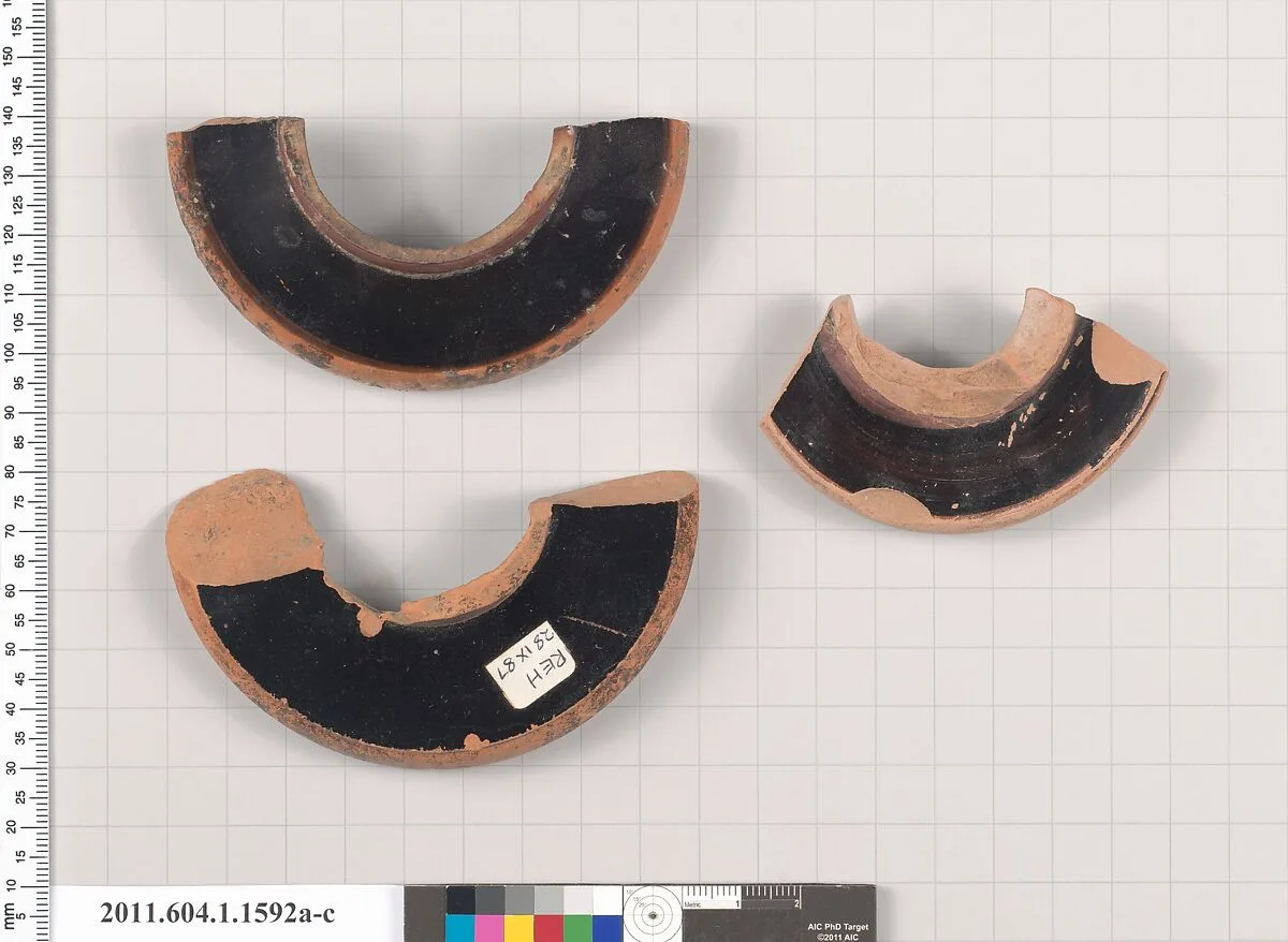 Terracotta fragments of kylikes (drinking cups) — Unknown