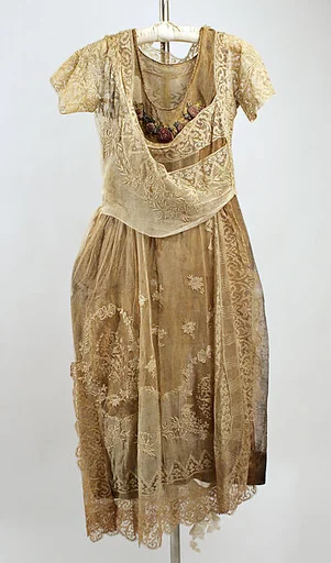 Evening ensemble